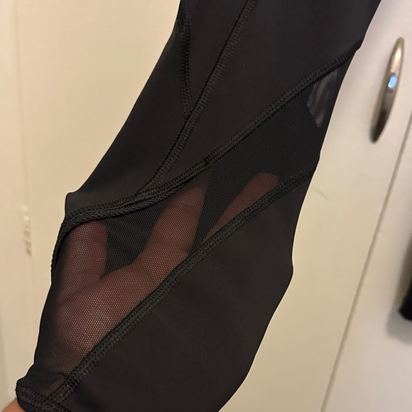 Lululemon Athletica Black Activewear - Picture 5 of 10